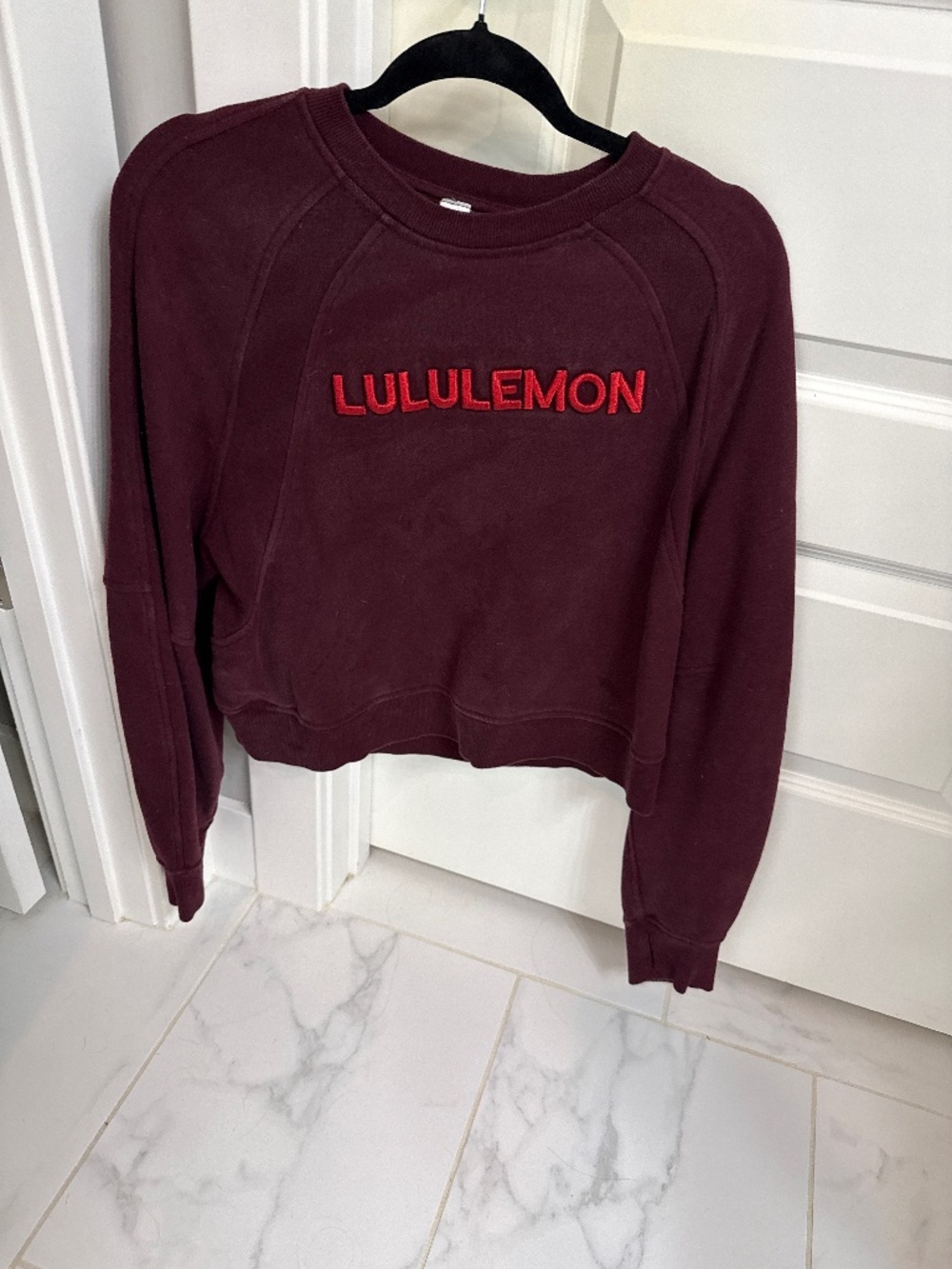 Lululemon sweatshirt